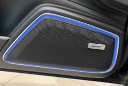 musta Porsche Panamera 2019 kuva 15.
