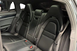 harmaa Porsche Panamera 2019 kuva 8.