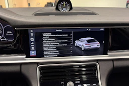 harmaa Porsche Panamera 2019 kuva 21.
