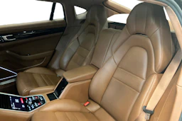 Musta Porsche Panamera 2019 kuva 8.