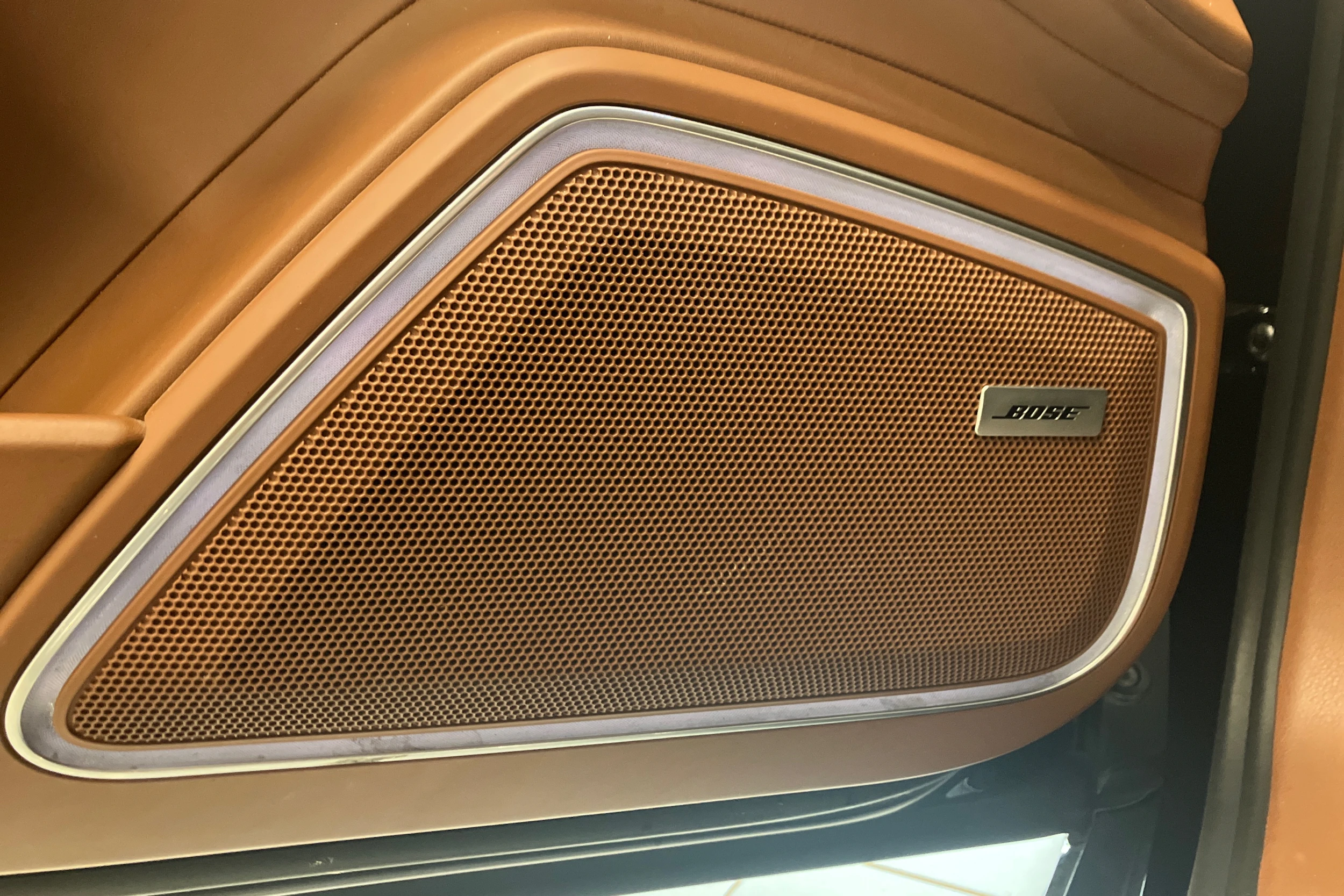 Musta Porsche Panamera 2019 kuva 12.