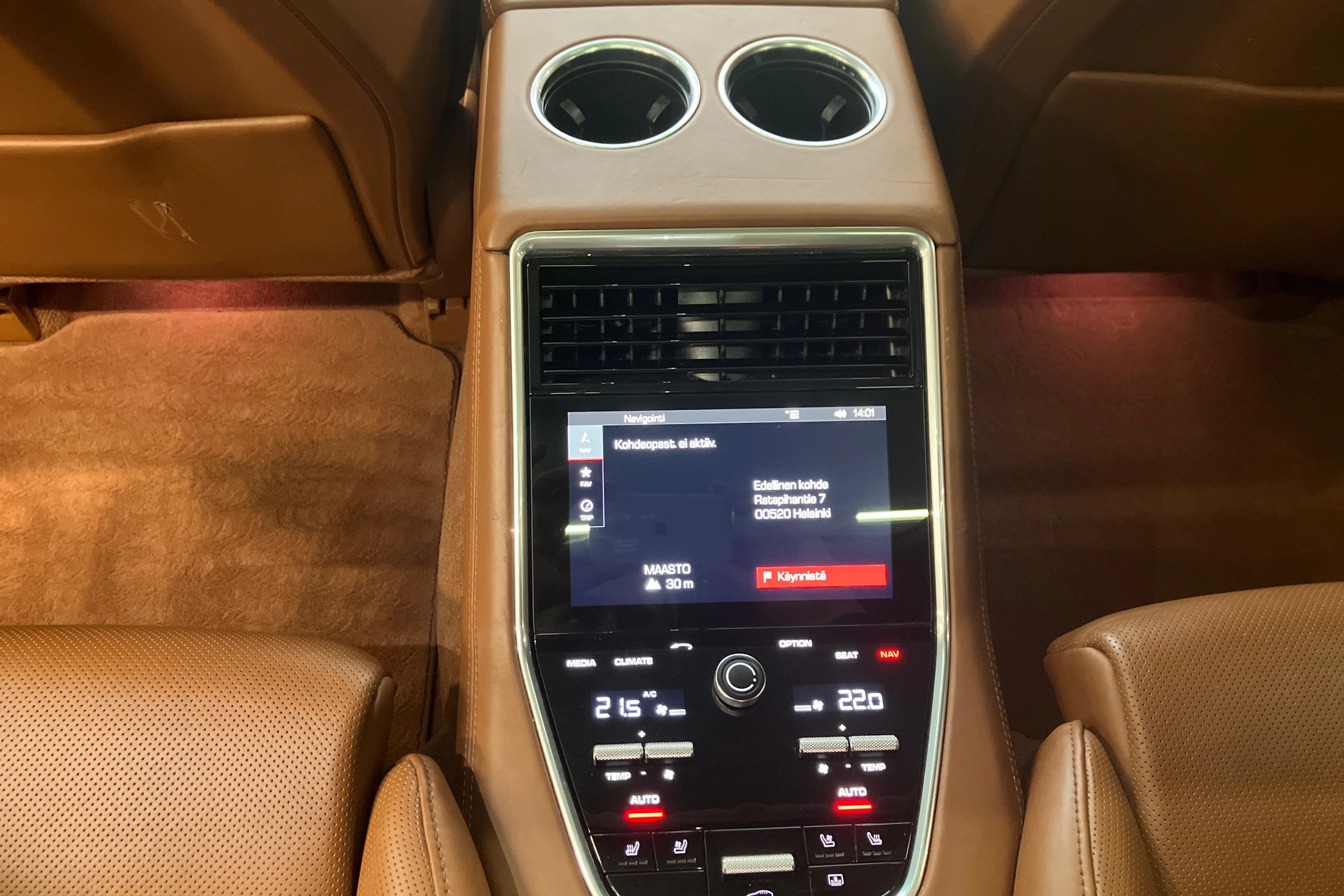 Musta Porsche Panamera 2019 kuva 14.