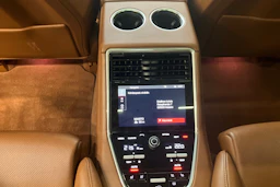 Musta Porsche Panamera 2019 kuva 14.
