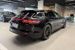 Musta Porsche Panamera 2019 kuva 11.