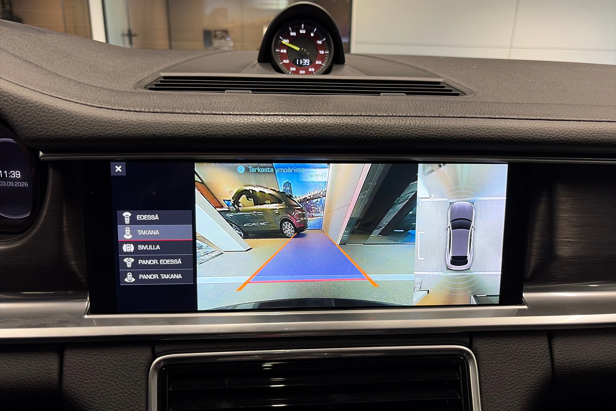 Musta Porsche Panamera 2019 kuva 17.