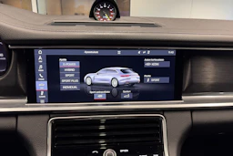Musta Porsche Panamera 2019 kuva 18.