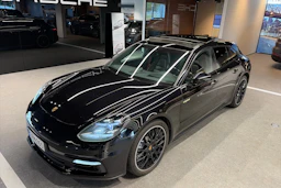 Musta Porsche Panamera 2019 kuva 27.