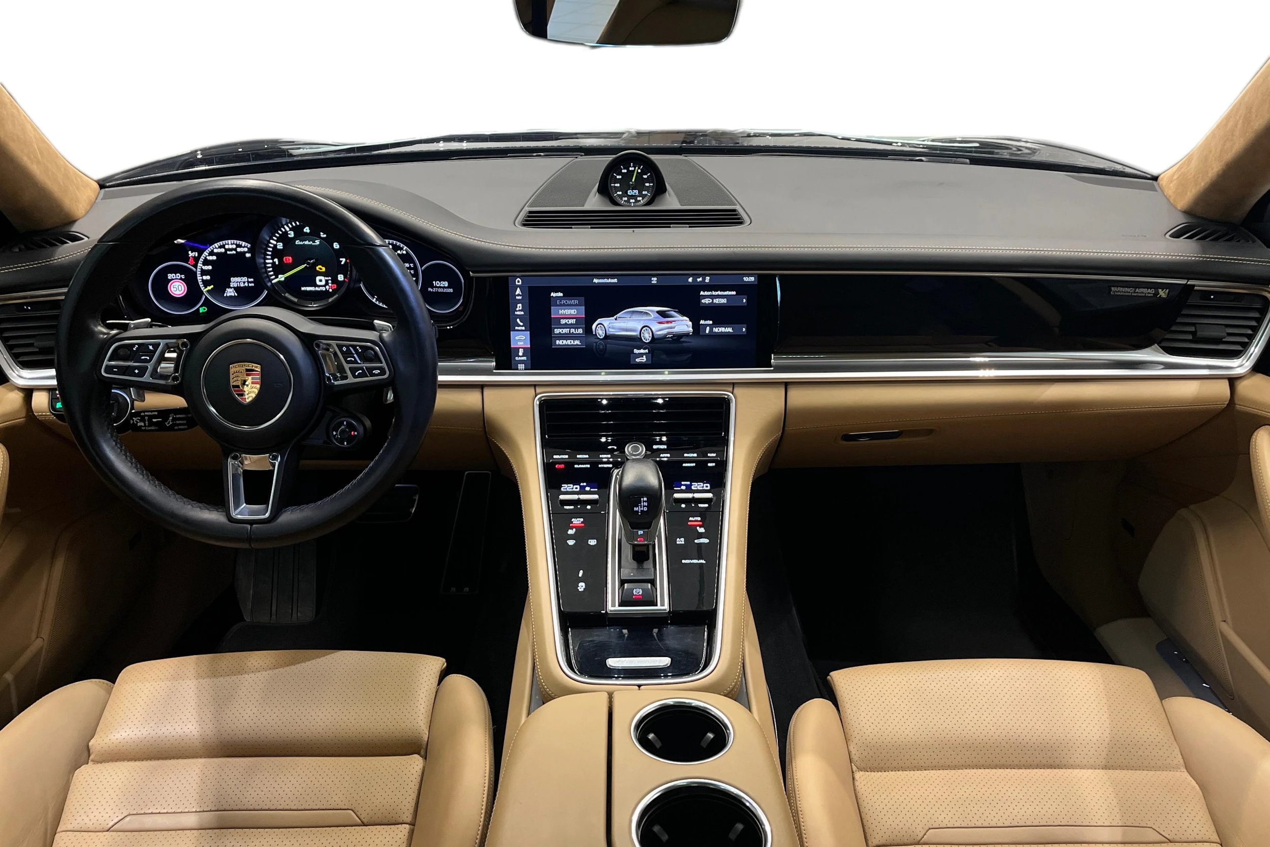 sininen Porsche Panamera 2019 kuva 6.