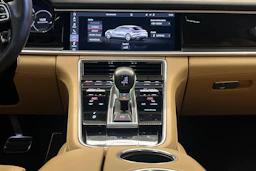 sininen Porsche Panamera 2019 kuva 8.