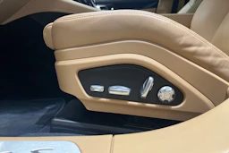 sininen Porsche Panamera 2019 kuva 13.