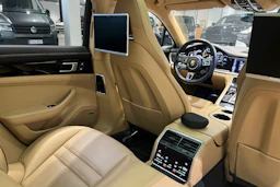 sininen Porsche Panamera 2019 kuva 17.