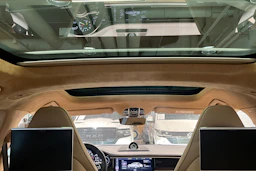 sininen Porsche Panamera 2019 kuva 21.