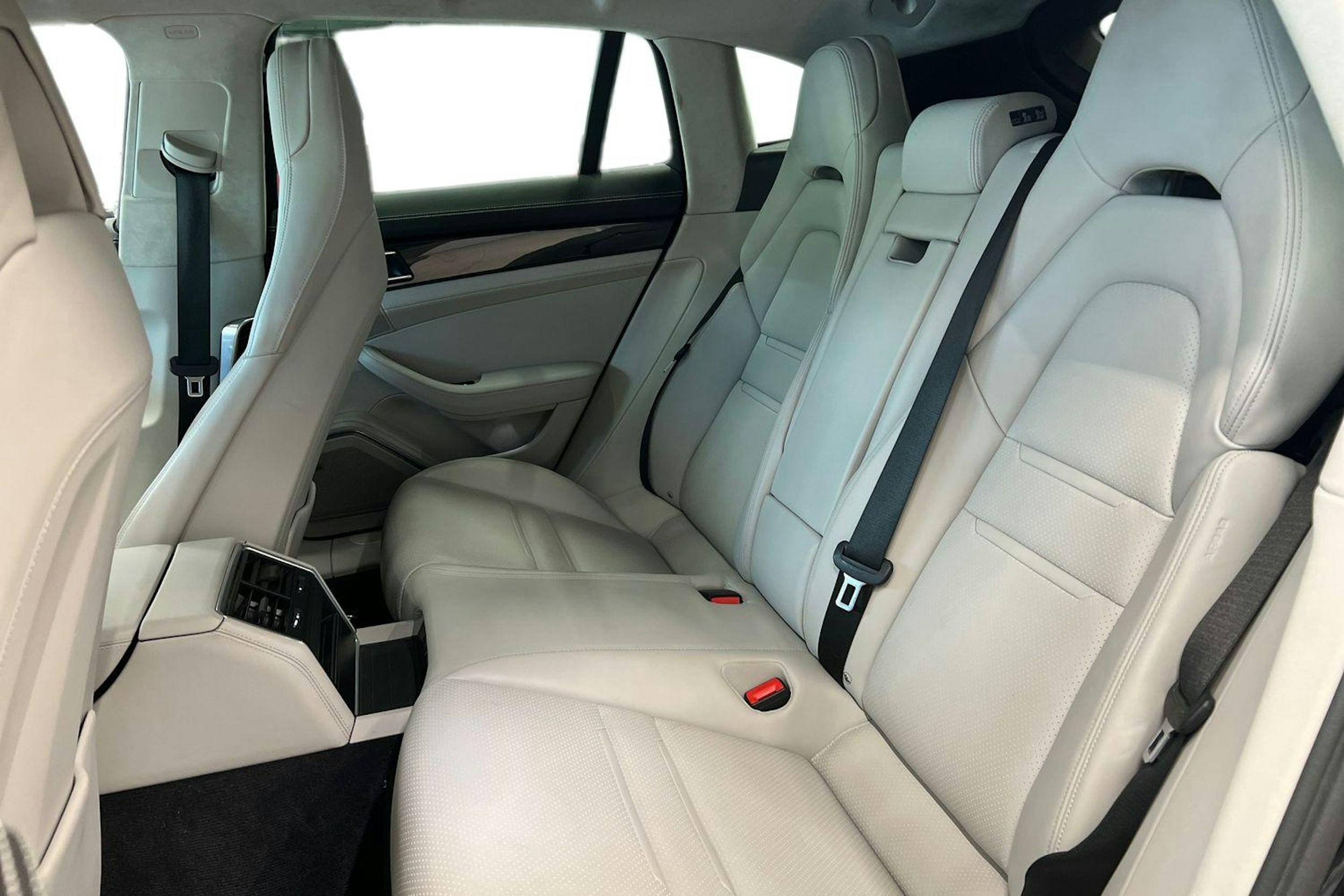 Porsche Panamera 2019 kuva 8.