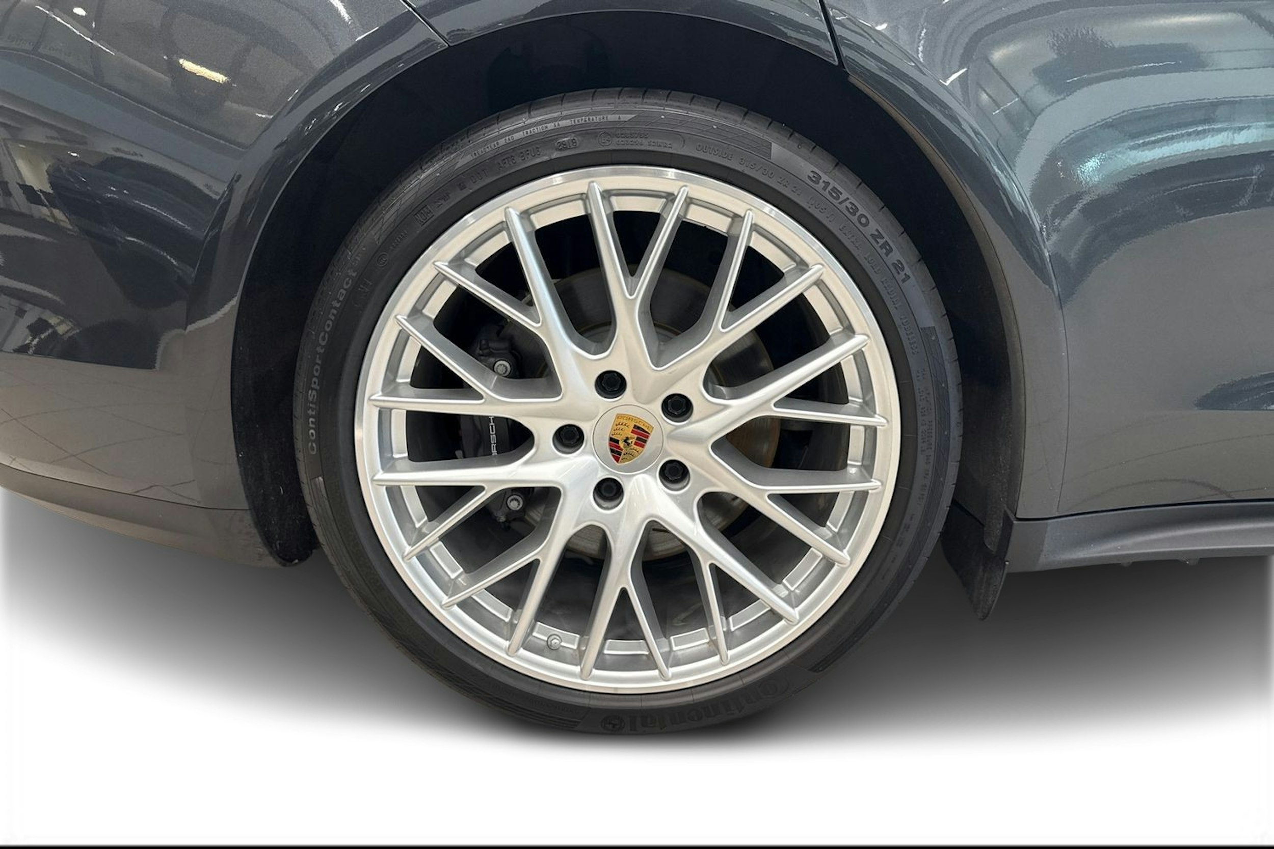 Harmaa Porsche Panamera 2020 kuva 9.