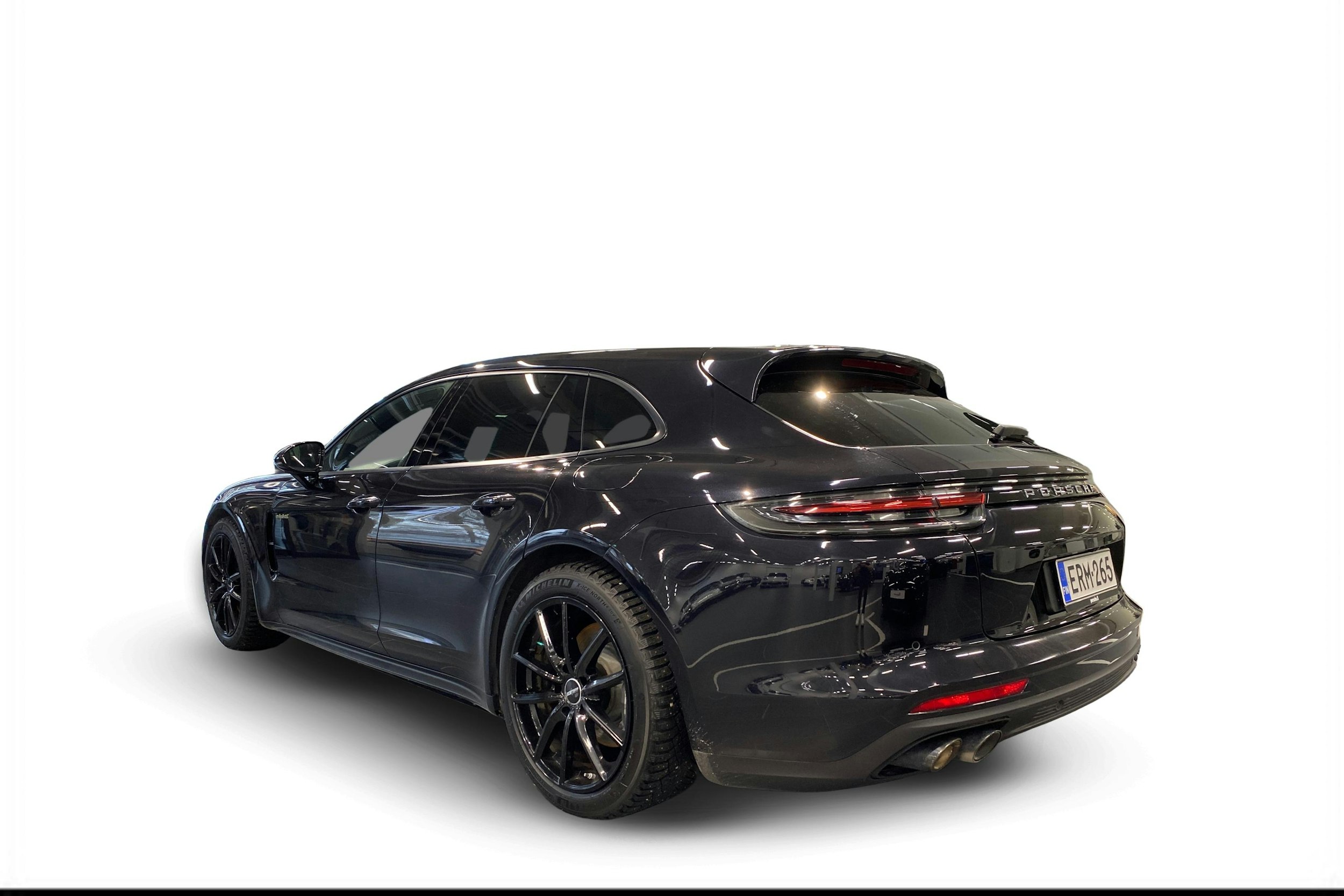 Musta Porsche Panamera 2019 kuva 2.