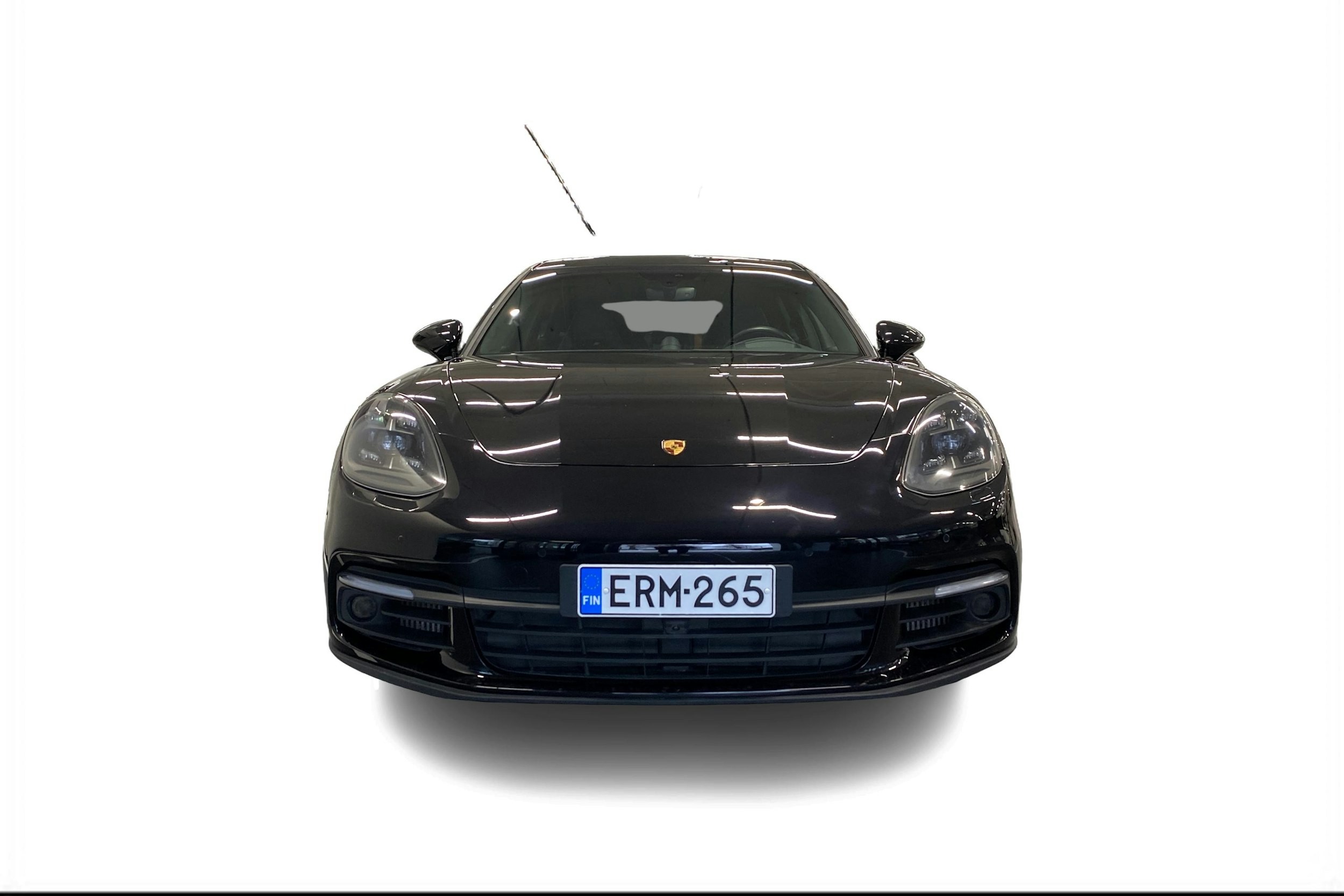 Musta Porsche Panamera 2019 kuva 5.
