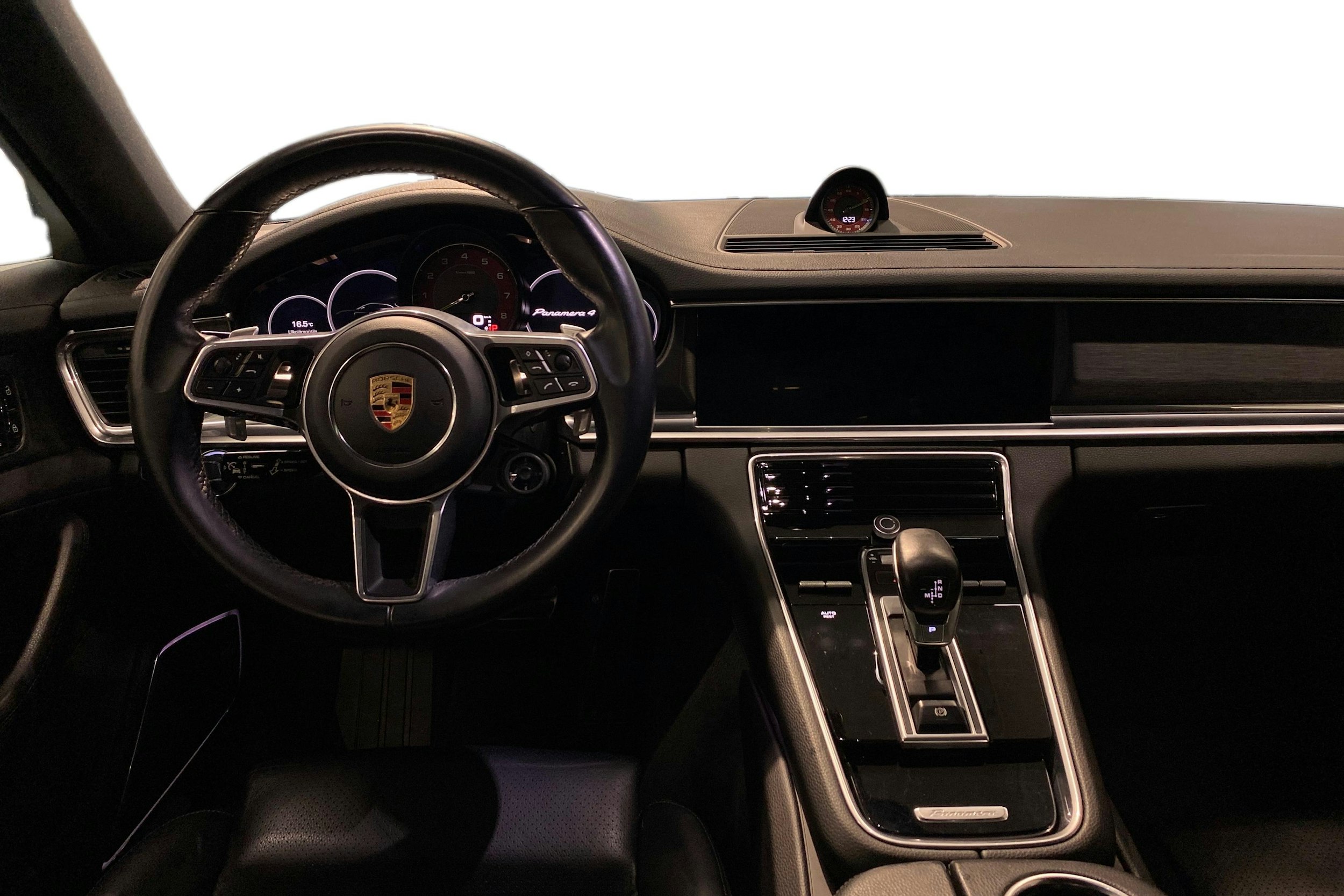 Musta Porsche Panamera 2019 kuva 8.