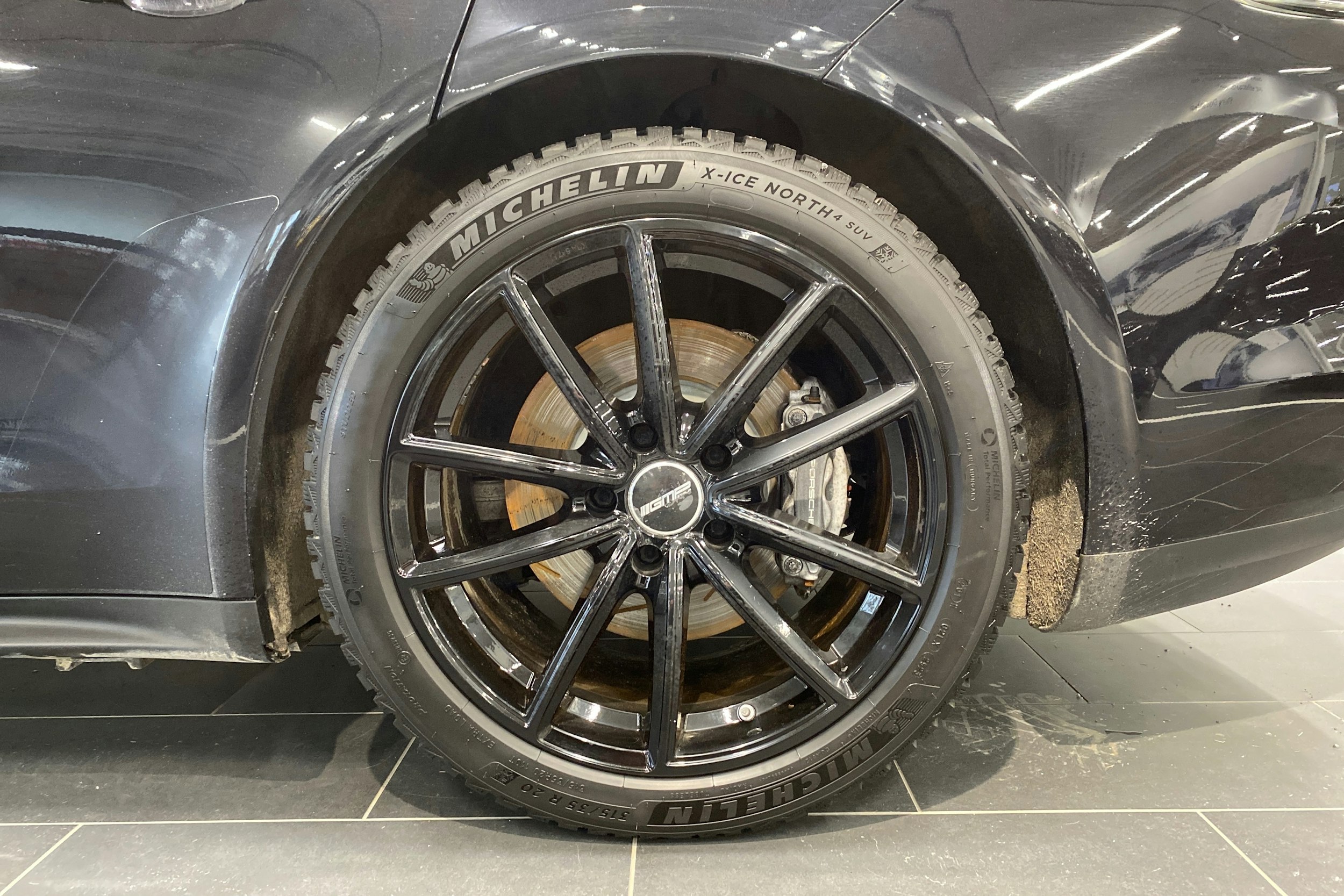 Musta Porsche Panamera 2019 kuva 11.