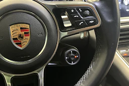 sininen Porsche Panamera 2020 kuva 16.