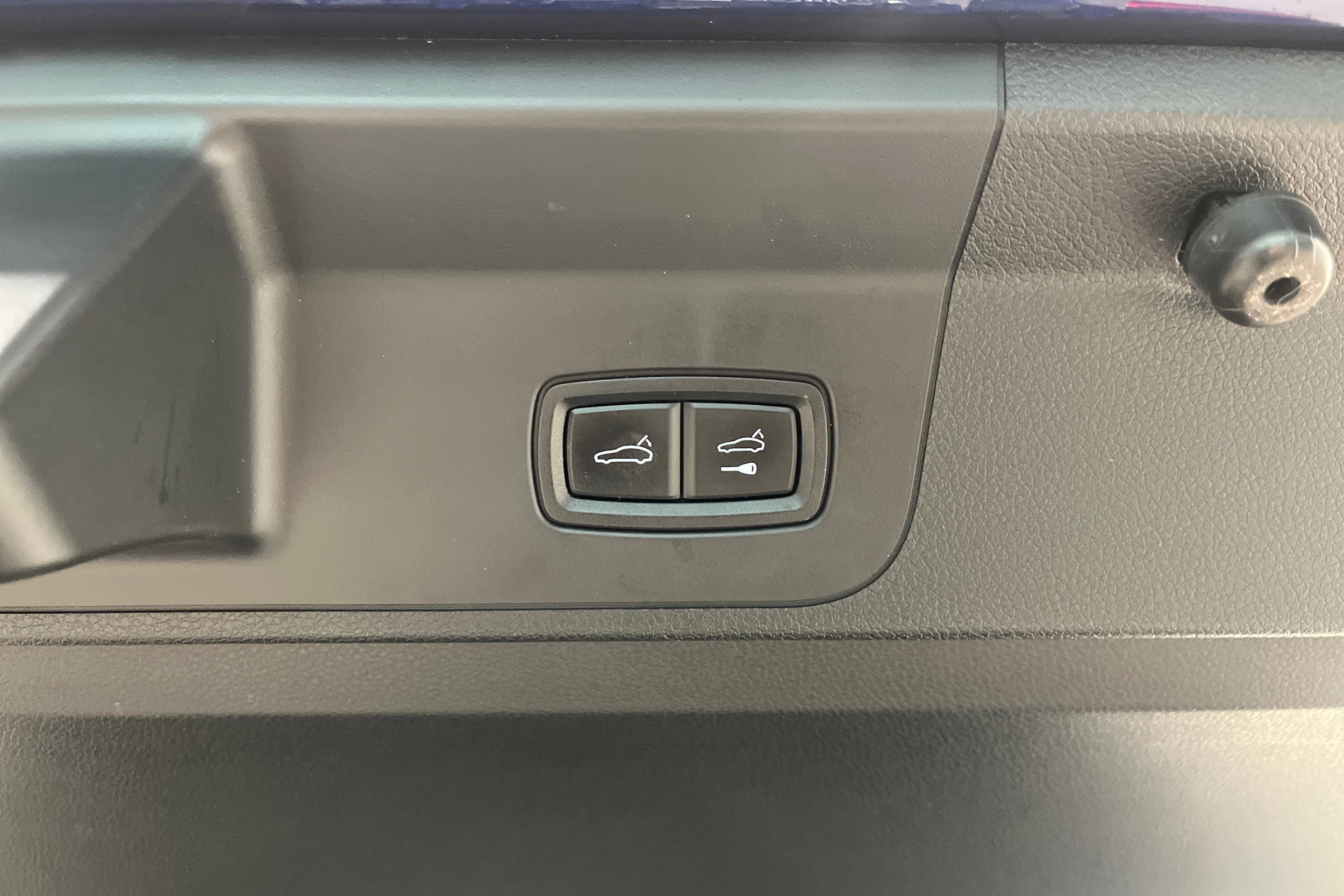 sininen Porsche Panamera 2020 kuva 30.