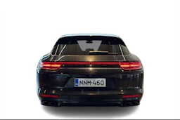 Musta Porsche Panamera 2020 kuva 3.