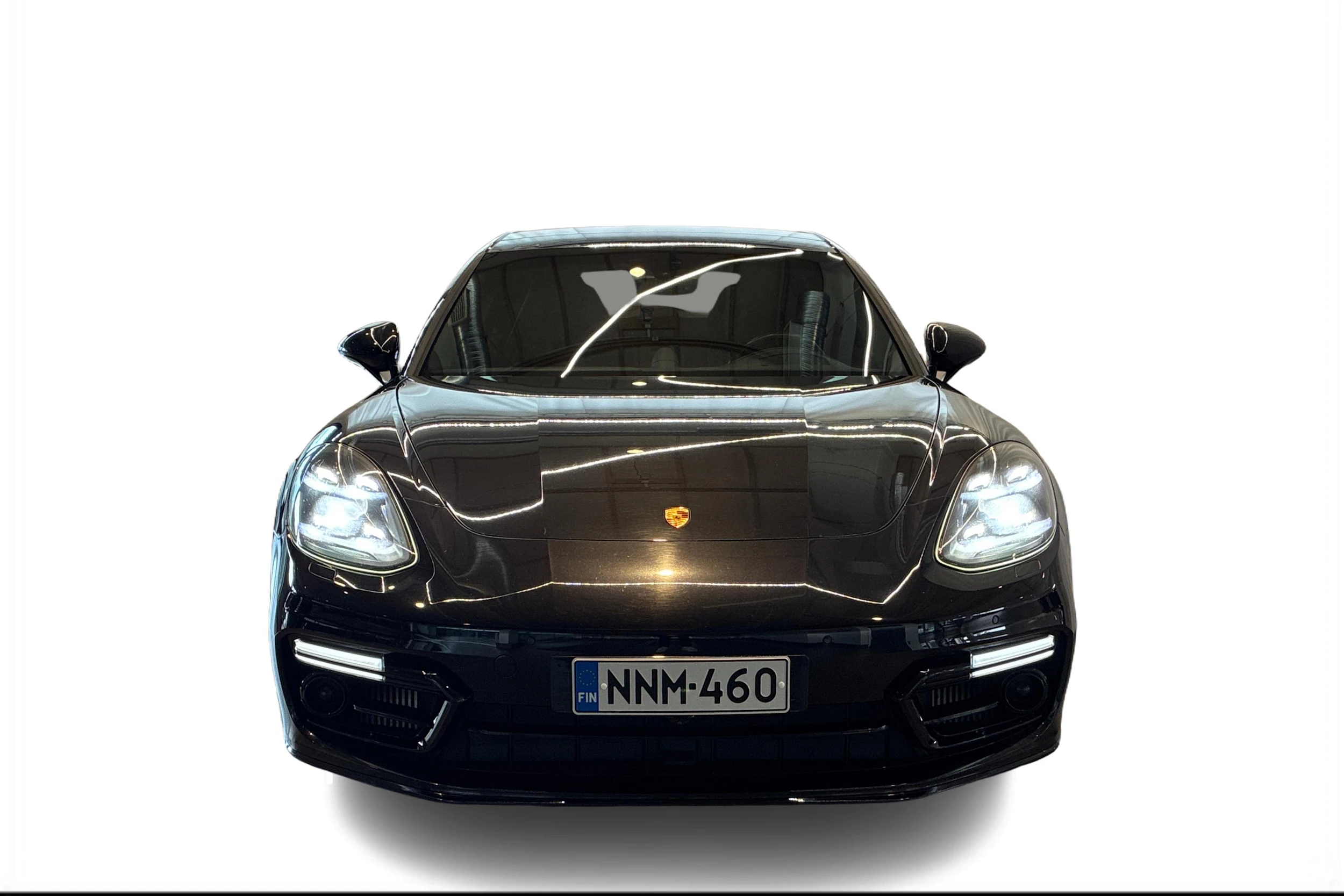 Musta Porsche Panamera 2020 kuva 4.