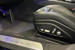 Musta Porsche Panamera 2020 kuva 14.
