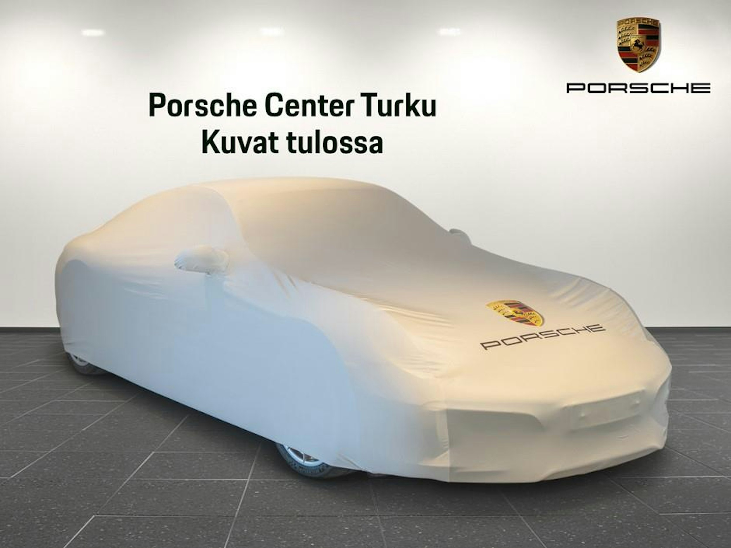 Valkoinen Porsche Panamera 2020 kuva 1.