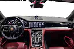 harmaa Porsche Panamera 2021 kuva 7.
