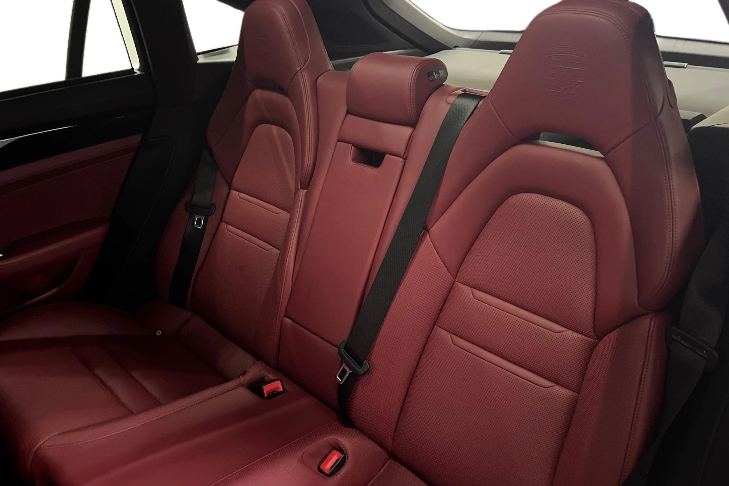 harmaa Porsche Panamera 2021 kuva 8.
