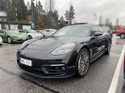 Musta Porsche Panamera 2021 kuva 1.