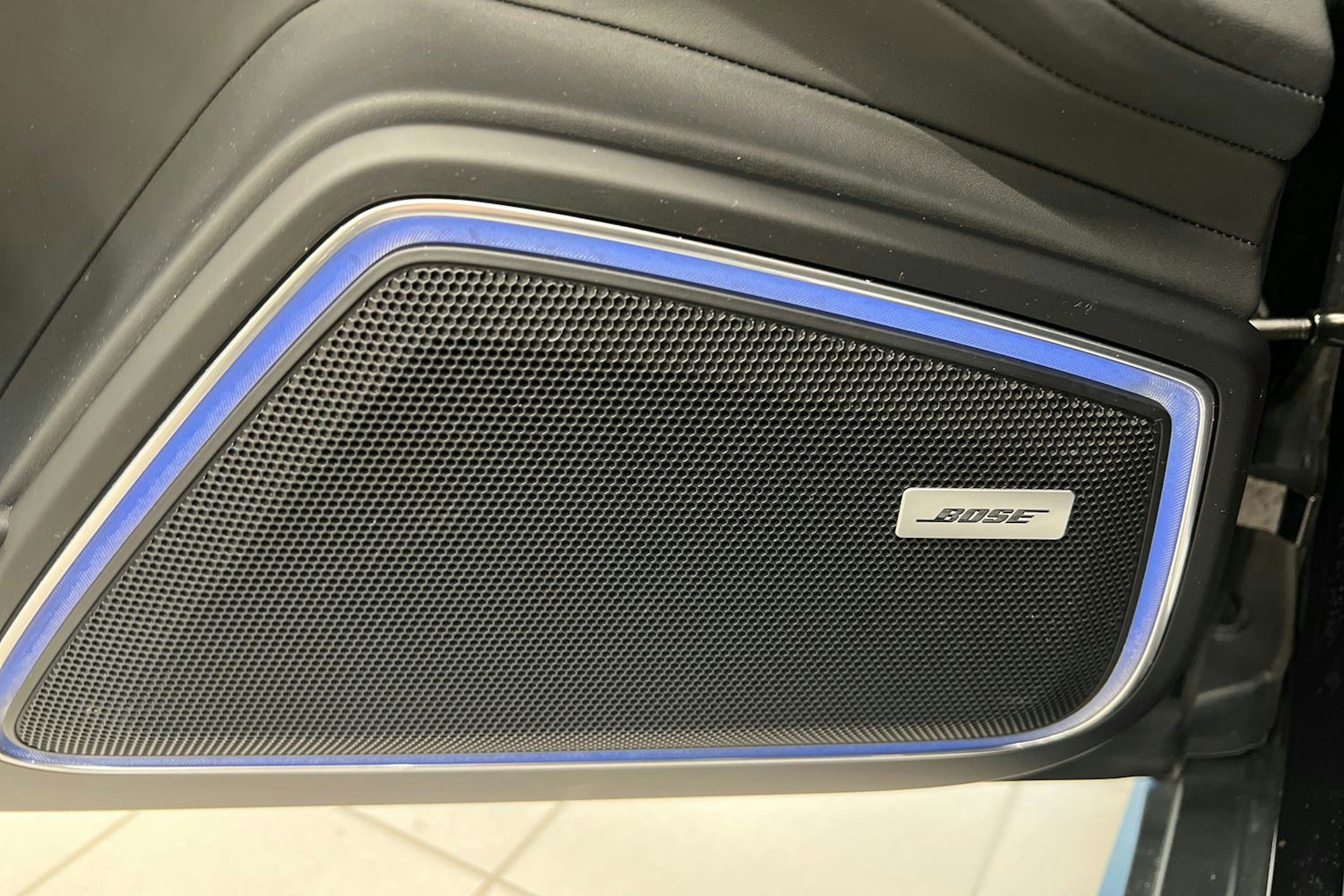 Musta Porsche Panamera 2021 kuva 17.