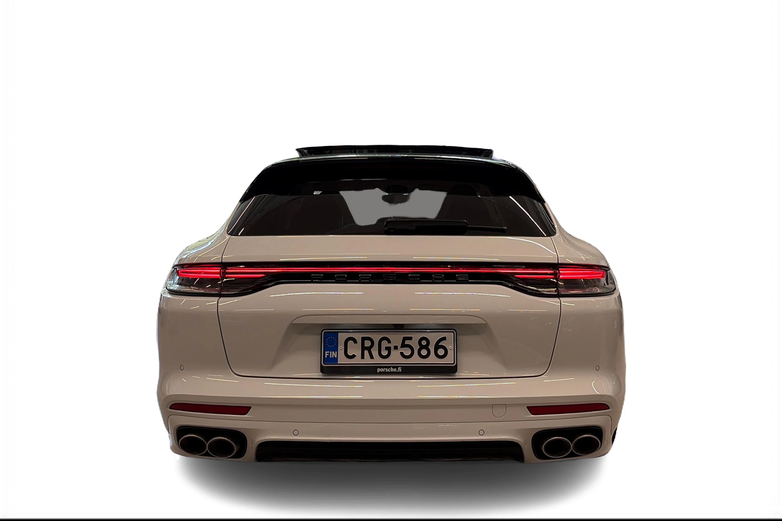 valkoinen Porsche Panamera 2022 kuva 3.