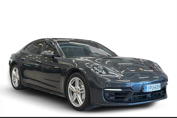 Porsche Panamera 4 E-Hybrid