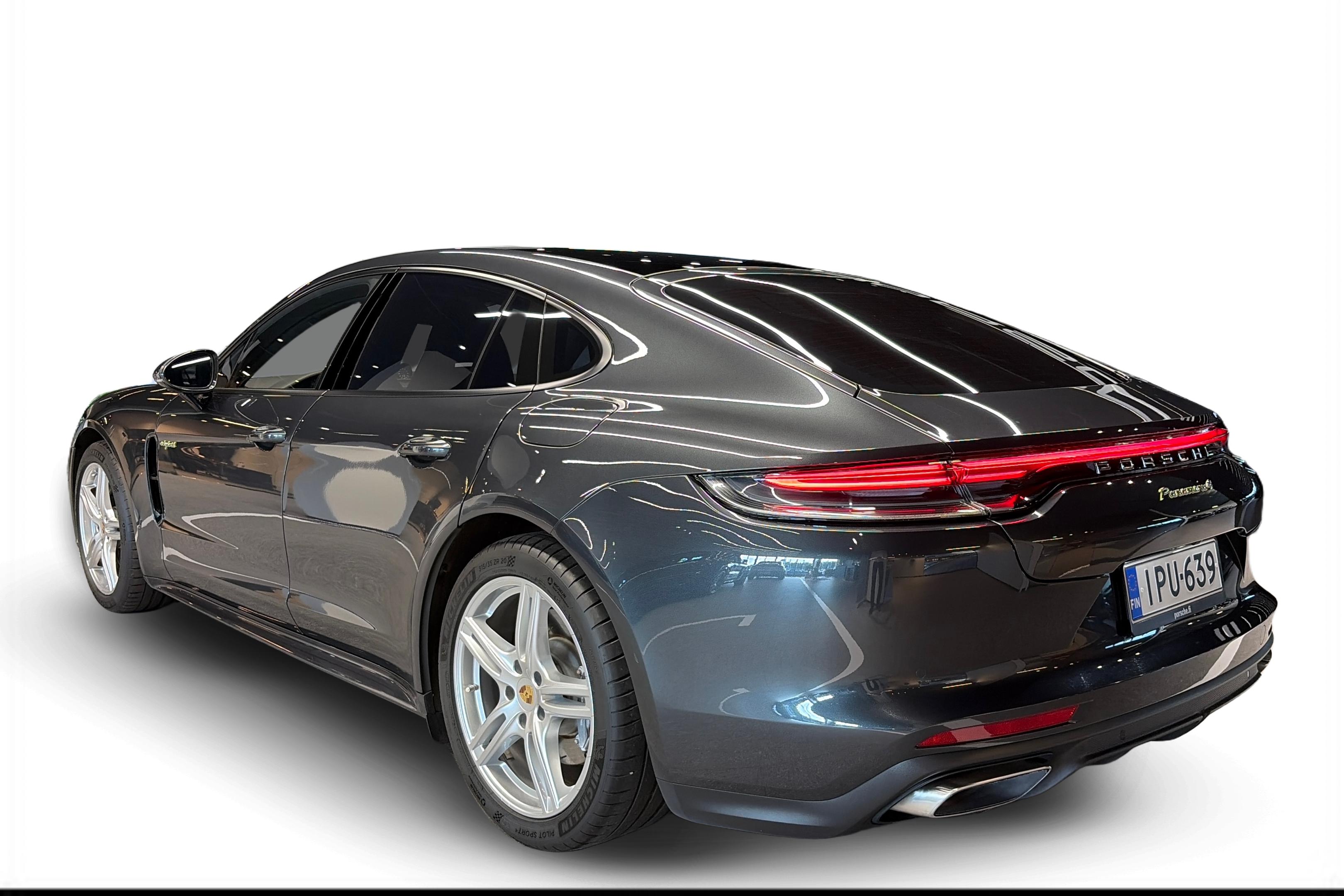 Porsche Panamera 4 E-Hybrid 2022, kuva 2/31