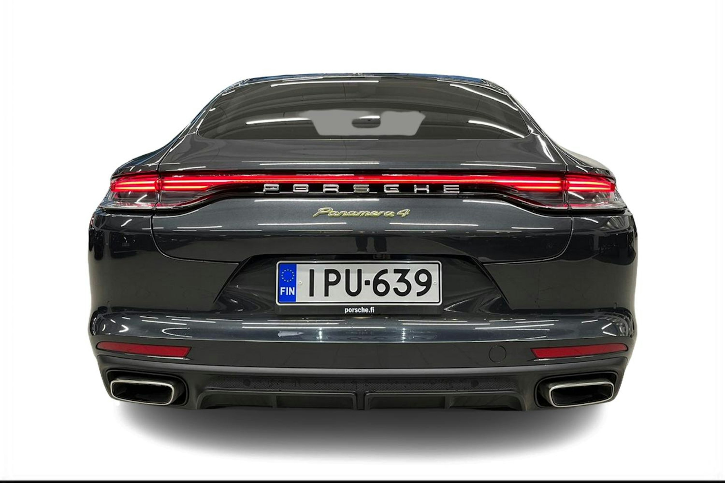 Harmaa Porsche Panamera 2022 kuva 3.