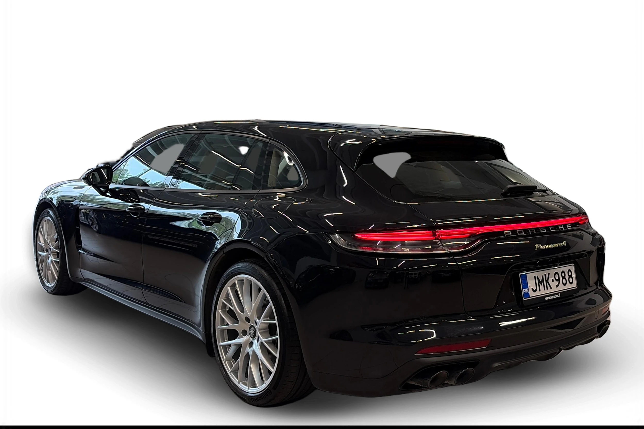 musta Porsche Panamera 2022 kuva 2.