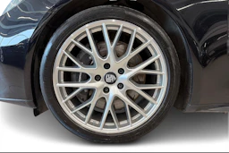 musta Porsche Panamera 2022 kuva 11.