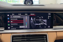 musta Porsche Panamera 2022 kuva 21.