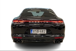 Musta Porsche Panamera 2022 kuva 3.