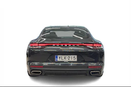 harmaa Porsche Panamera 2022 kuva 3.