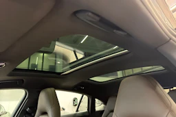 harmaa Porsche Panamera 2022 kuva 25.