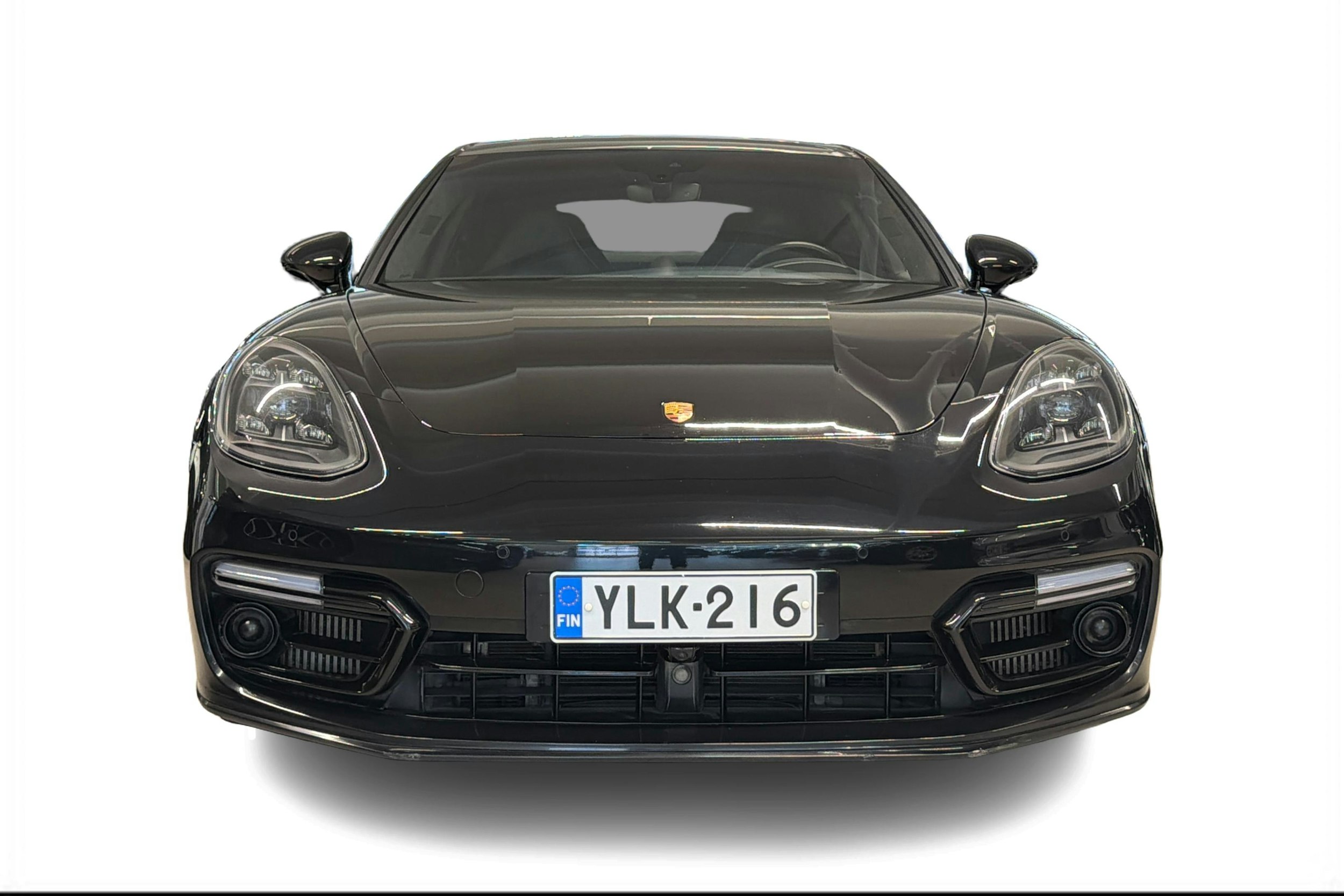 Musta Porsche Panamera 2022 kuva 4.