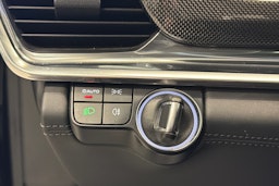 Musta Porsche Panamera 2022 kuva 24.