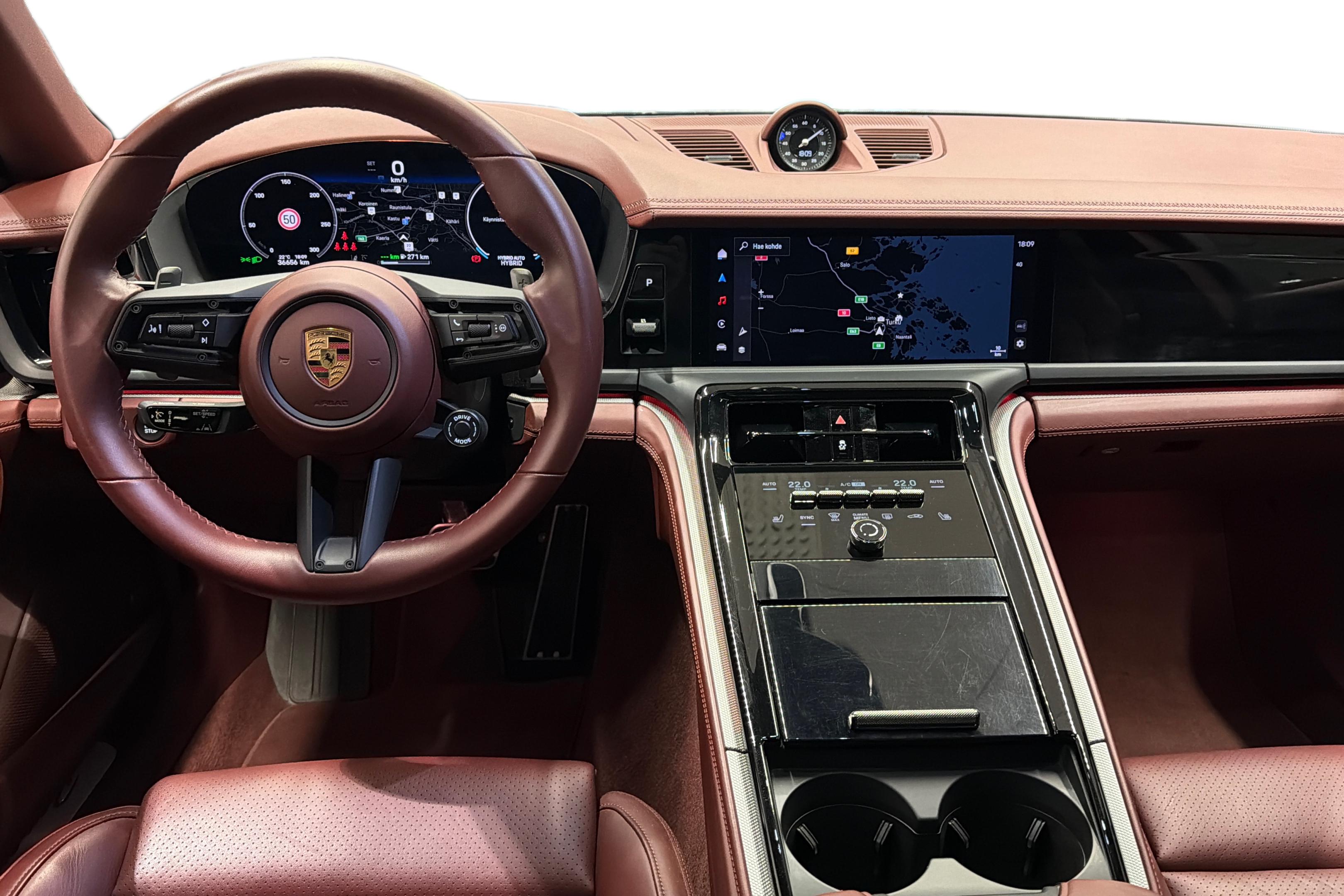 Porsche Panamera 4 E-Hybrid | 2024, kuva 7/20