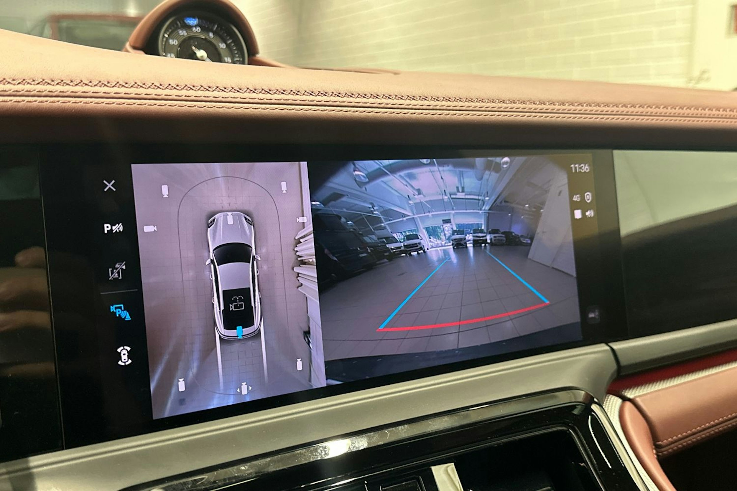 vihreä Porsche Panamera 2024 kuva 25.