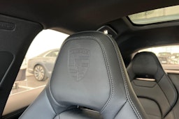 Musta Porsche Panamera 2024 kuva 11.