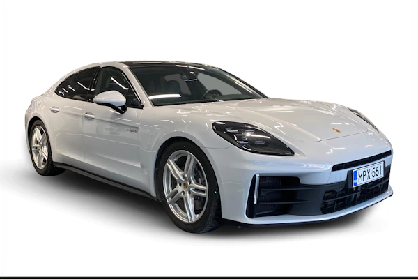 Porsche Panamera 4 E-Hybrid