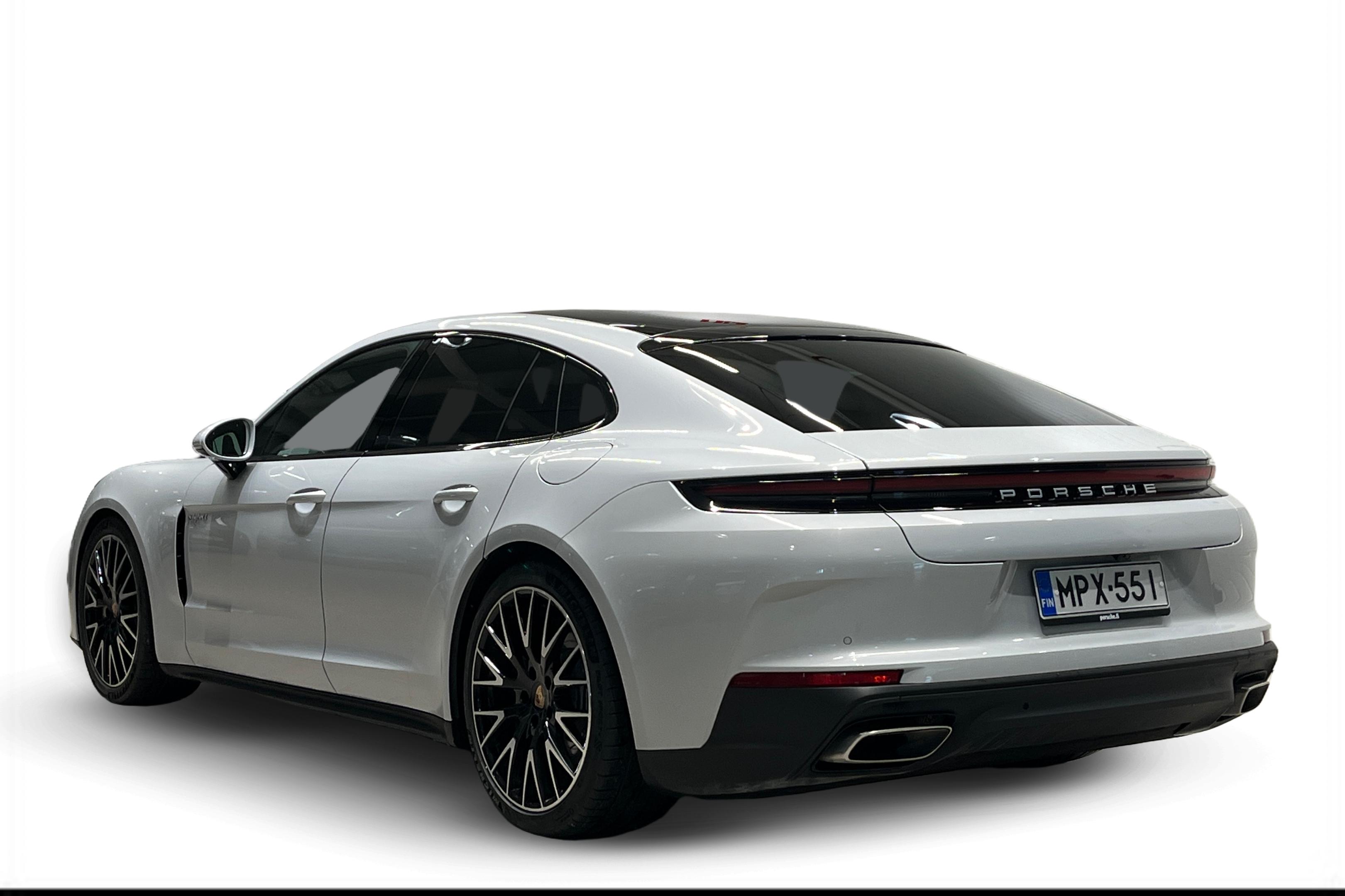 Porsche Panamera 4 E-Hybrid 2024, kuva 2/26
