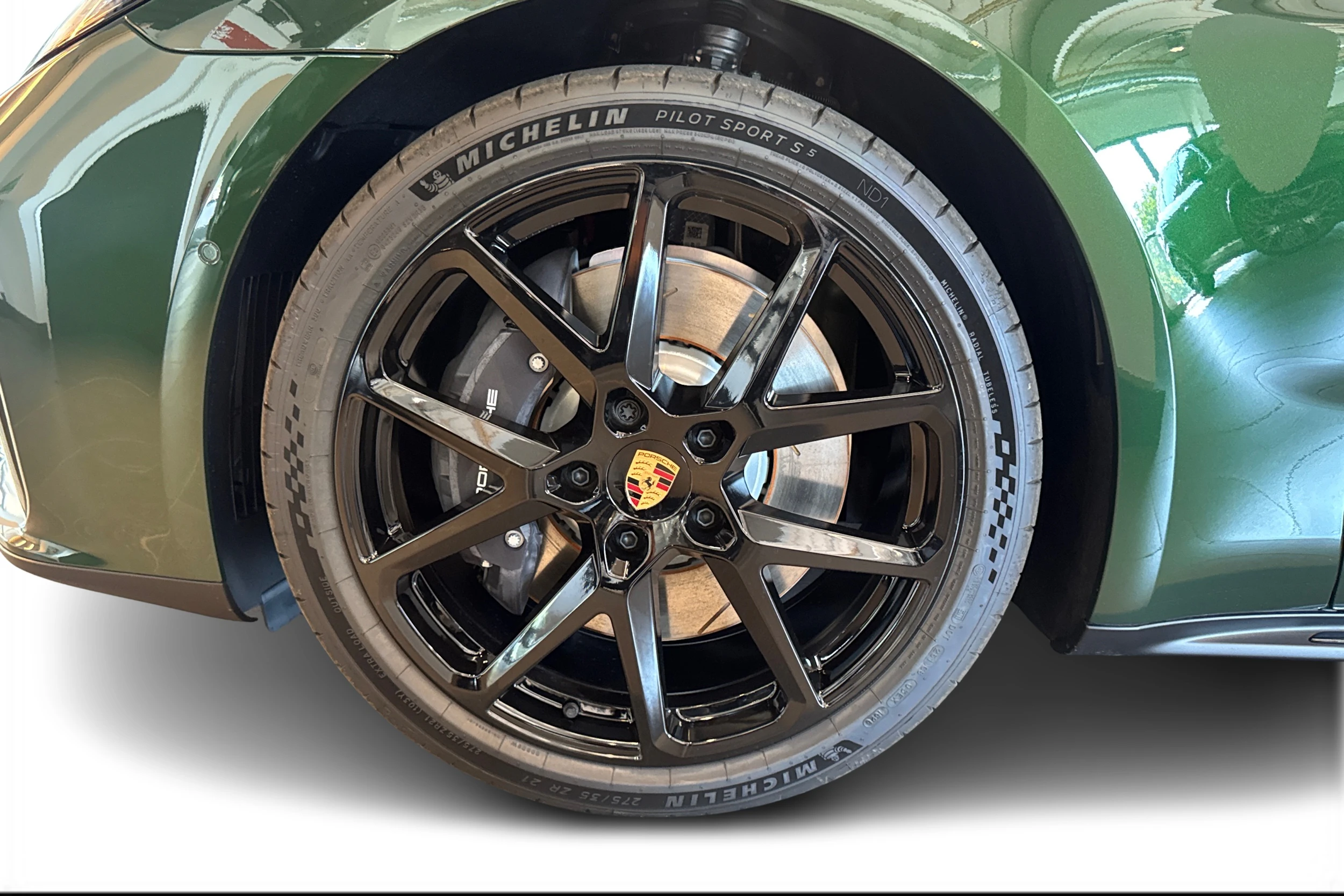 vihreä Porsche Panamera 2026 kuva 9.